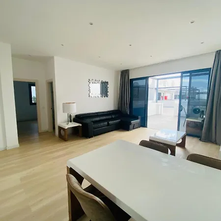 Atlantico Plaza 8a - 3 Beds - 2 Baths Apartamento Puerto del Carmen (Lanzarote)